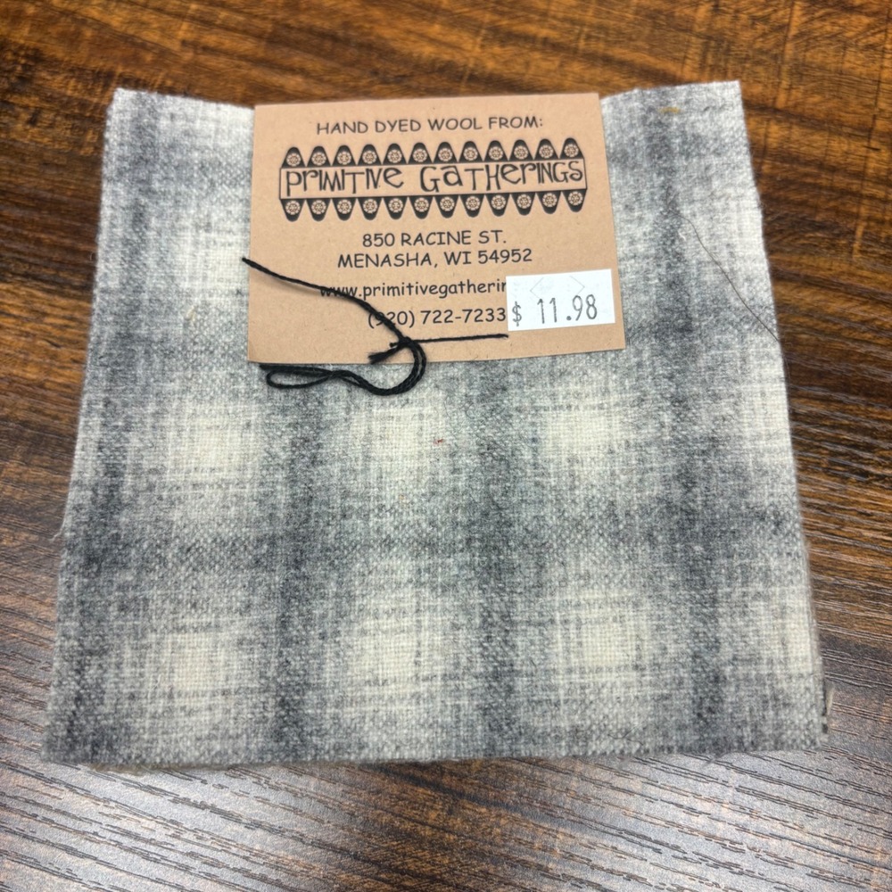 New Primitive Gatherings Hand Dyed Wool Bundle Neutral Plaid Houndstooth 6pc 5x5